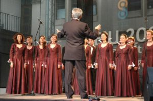 chorus-stage-music-515897