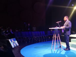 syamak en conférence